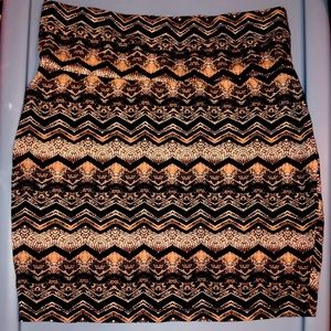 Multicolor Black, Peach, white, and violet. Cute Spring/ Summertime mini skirt.